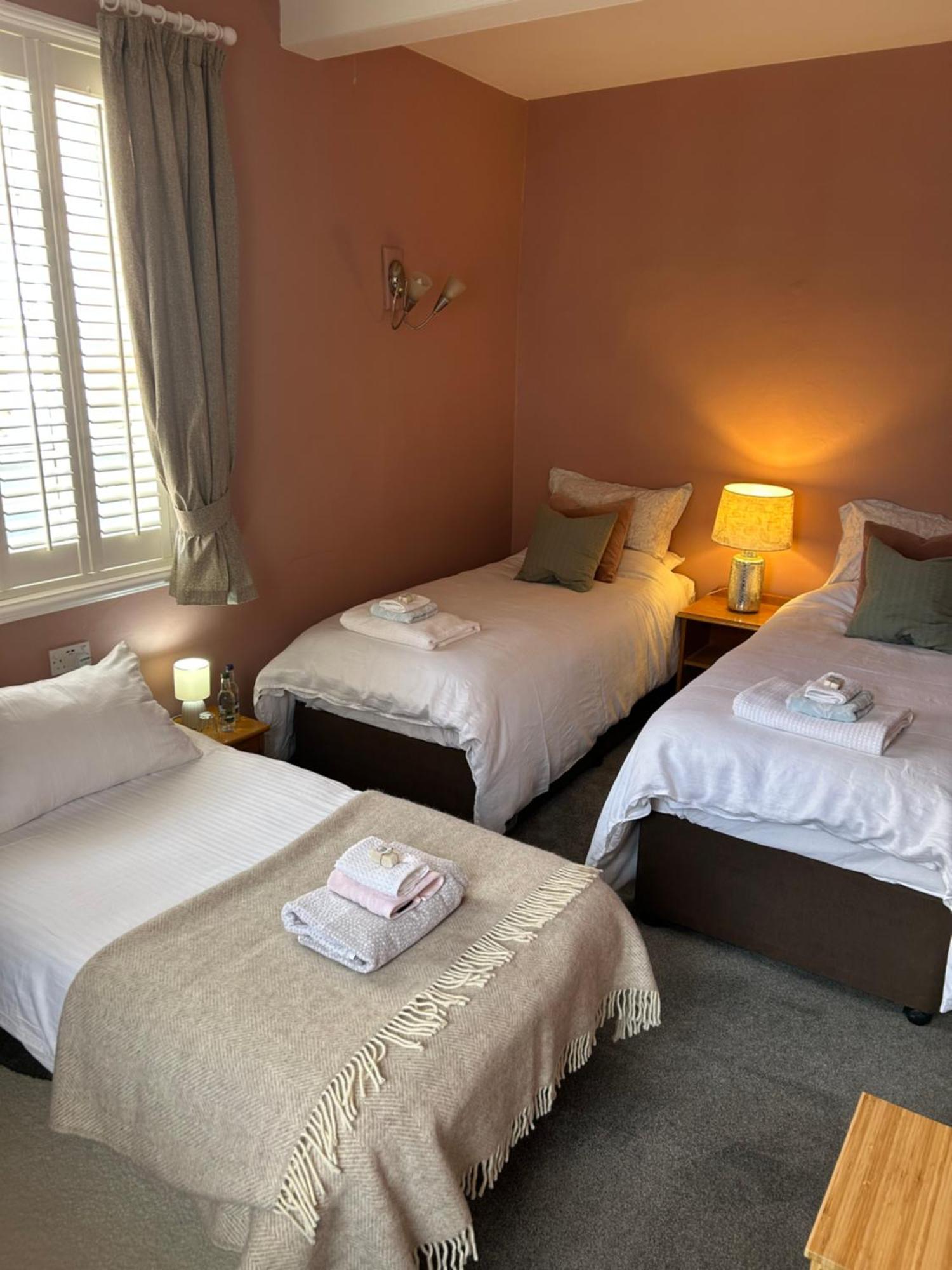 The Crown Hotel Southwell  Eksteriør billede